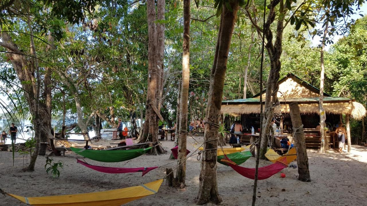 Hotel Crusoe Koh Takiev Island Koh Ta Kiev Exteriér fotografie