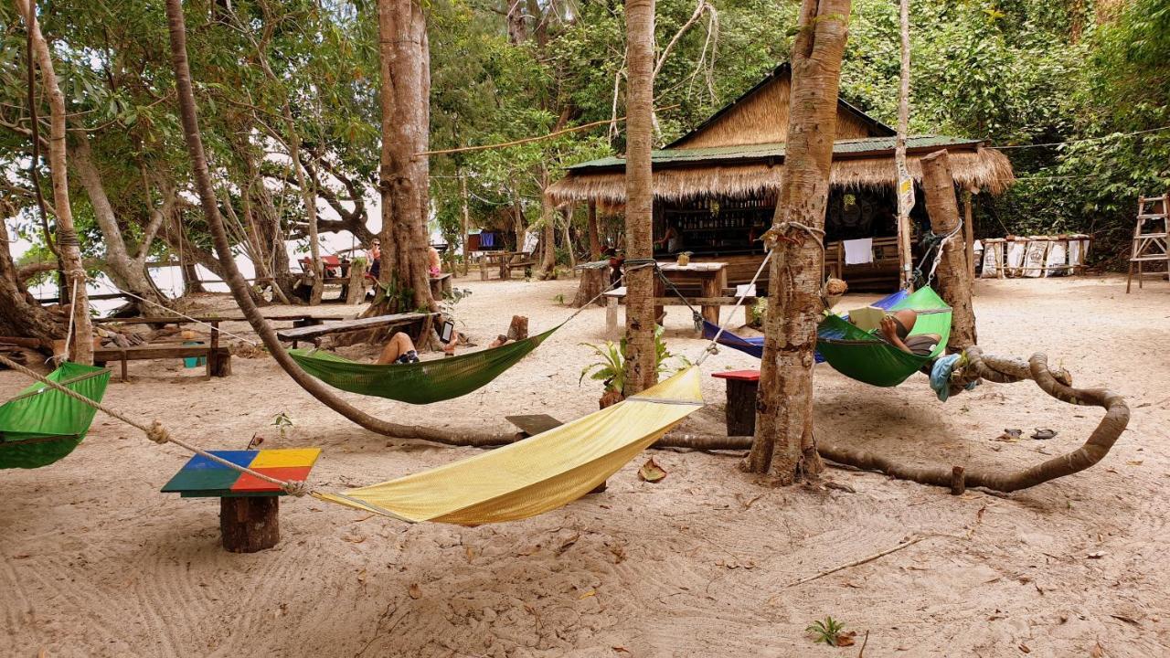 Hotel Crusoe Koh Takiev Island Koh Ta Kiev Exteriér fotografie