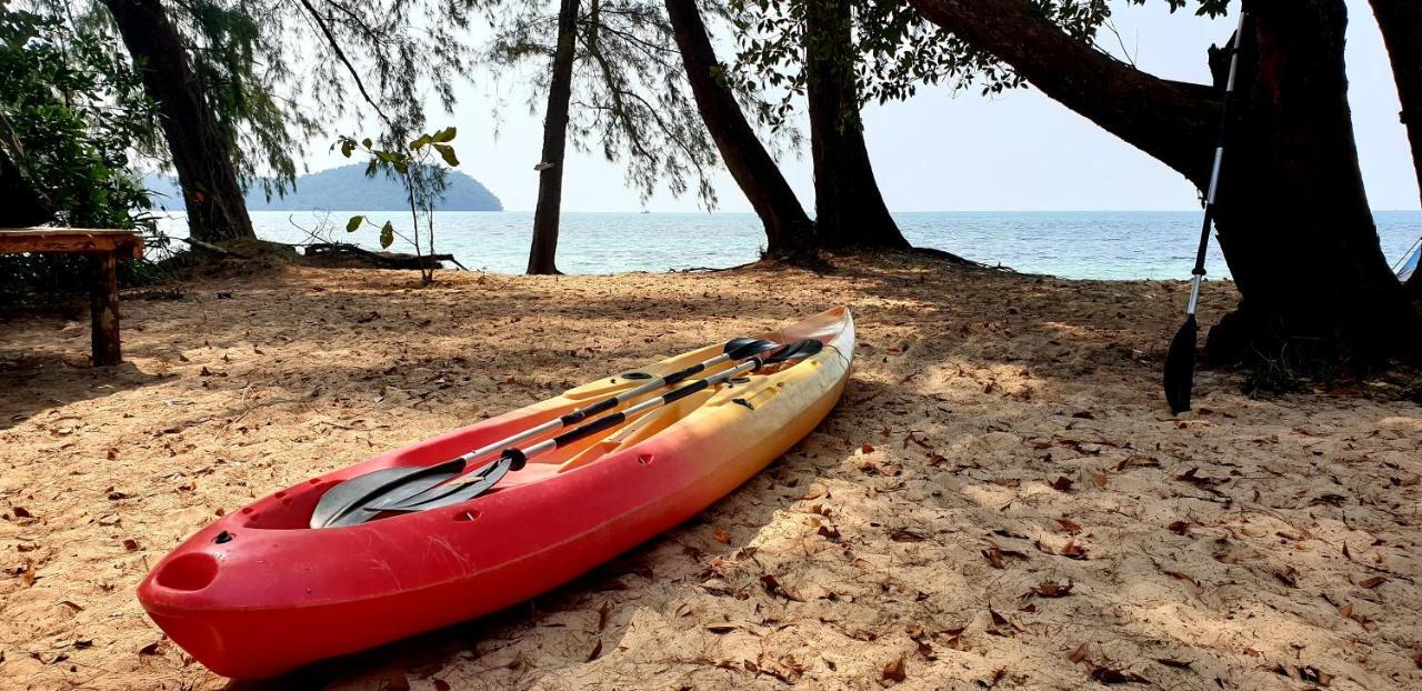 Hotel Crusoe Koh Takiev Island Koh Ta Kiev Exteriér fotografie