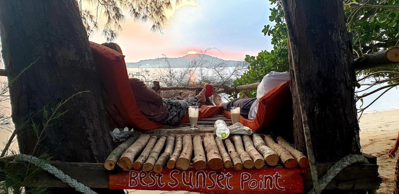 Hotel Crusoe Koh Takiev Island Koh Ta Kiev Exteriér fotografie