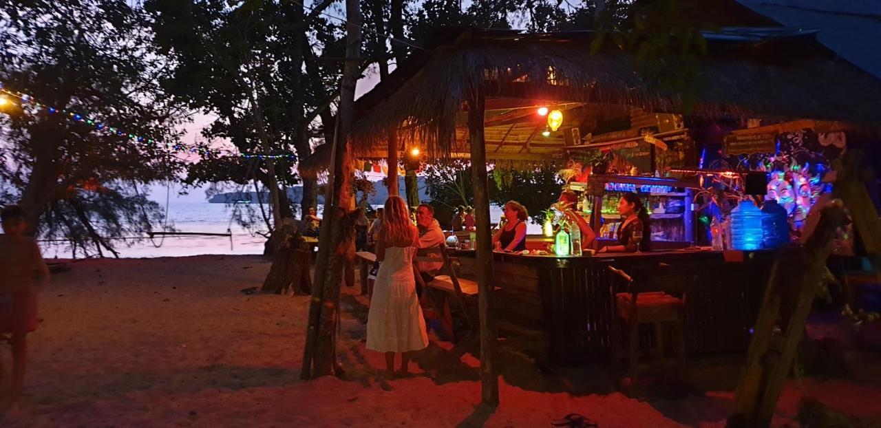 Hotel Crusoe Koh Takiev Island Koh Ta Kiev Exteriér fotografie